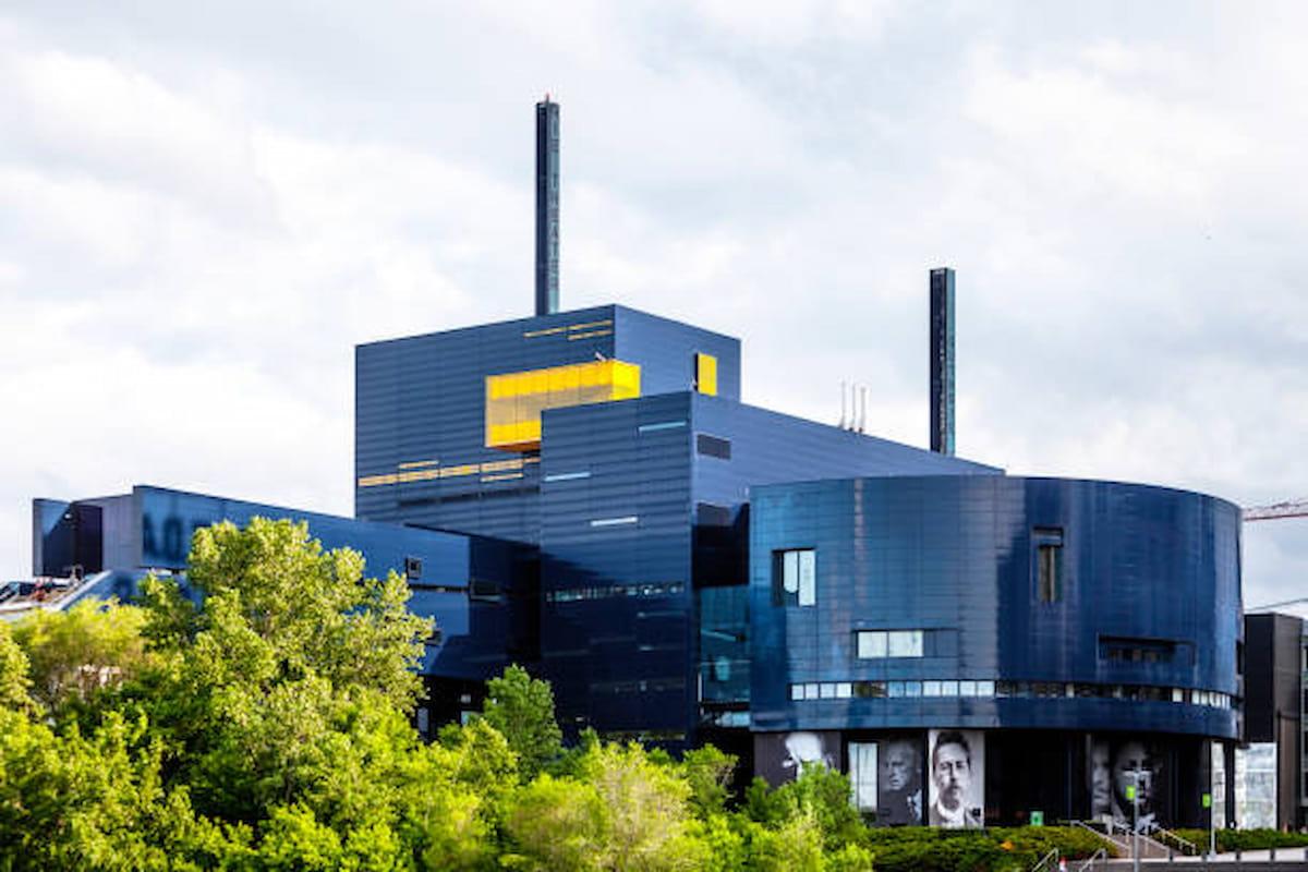 The-Guthrie-Theater