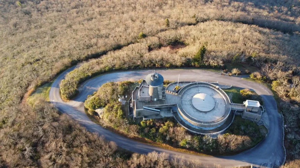 shot of a building located on a top of the Brasstown bald mountain