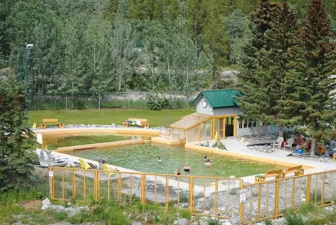 takhini hot springs yukon